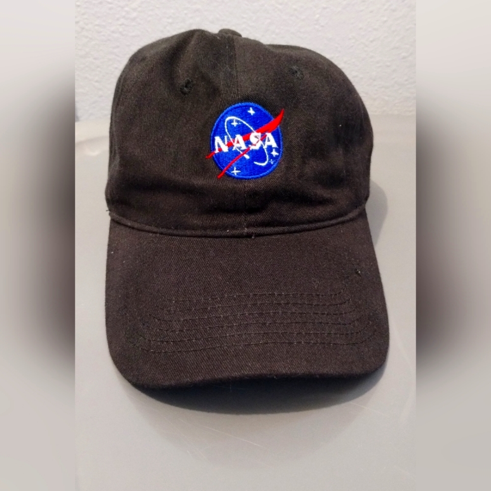 Nasa hat